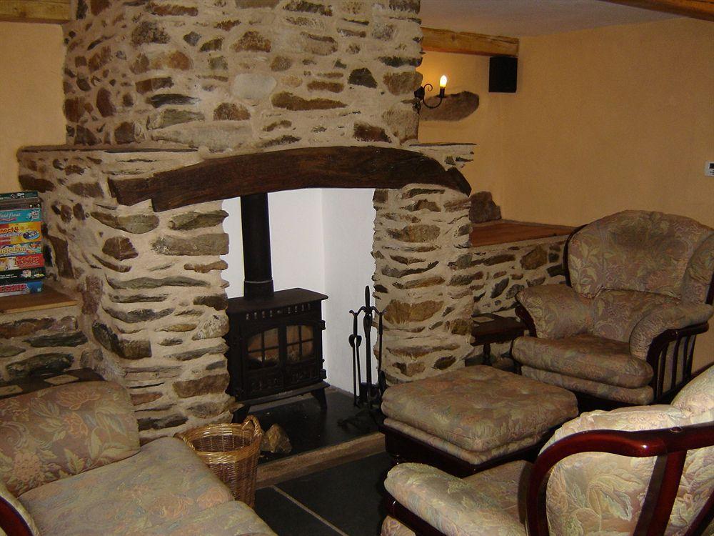 The Wayside And Whisky Barn Otel Whitbeck Dış mekan fotoğraf